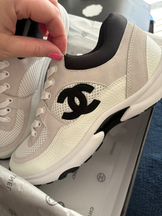 CC 🖤 Trainer - Pre order
